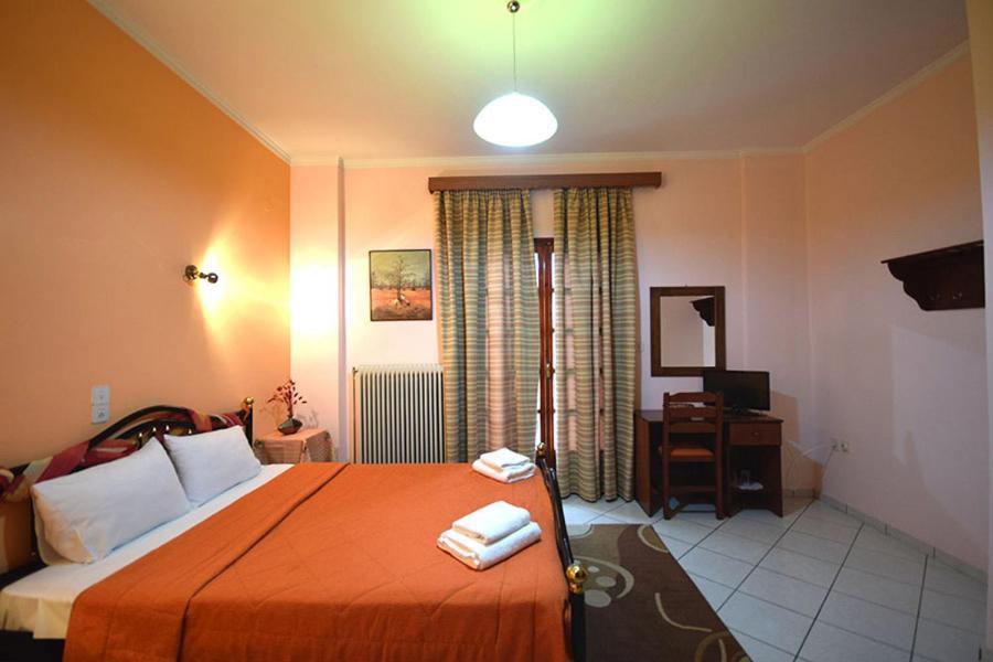 Sfaragoulias Inn Kalavryta Buitenkant foto